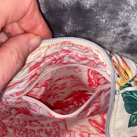 Floral Pink and Cream Women's Bag - Picture 9 of 11